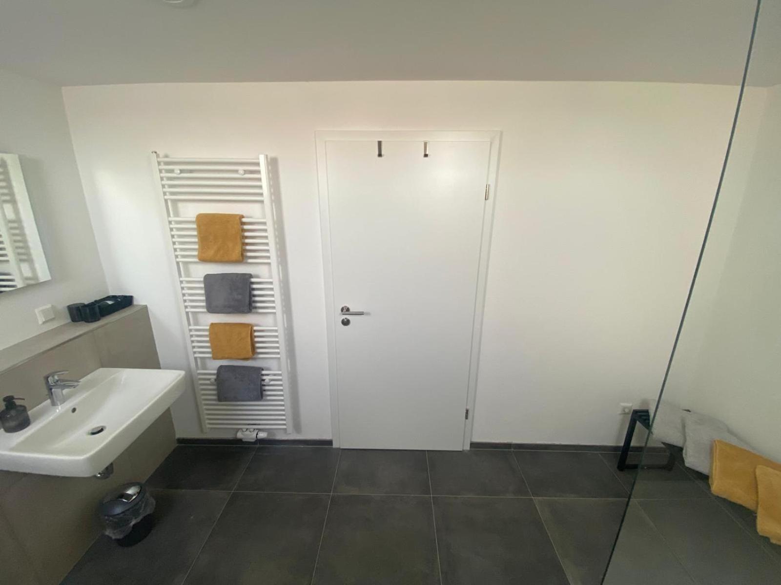 Bienenstock Apartment Venningen Bagian luar foto